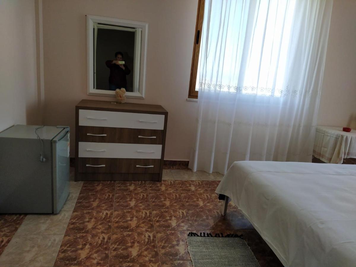 Jozi Kaiser Apartment 1 Δυρράχιο Εξωτερικό φωτογραφία