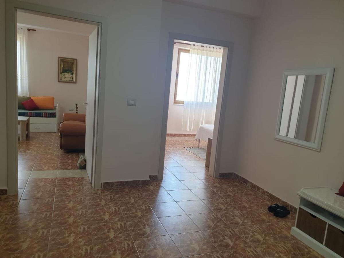Jozi Kaiser Apartment 1 Δυρράχιο Εξωτερικό φωτογραφία